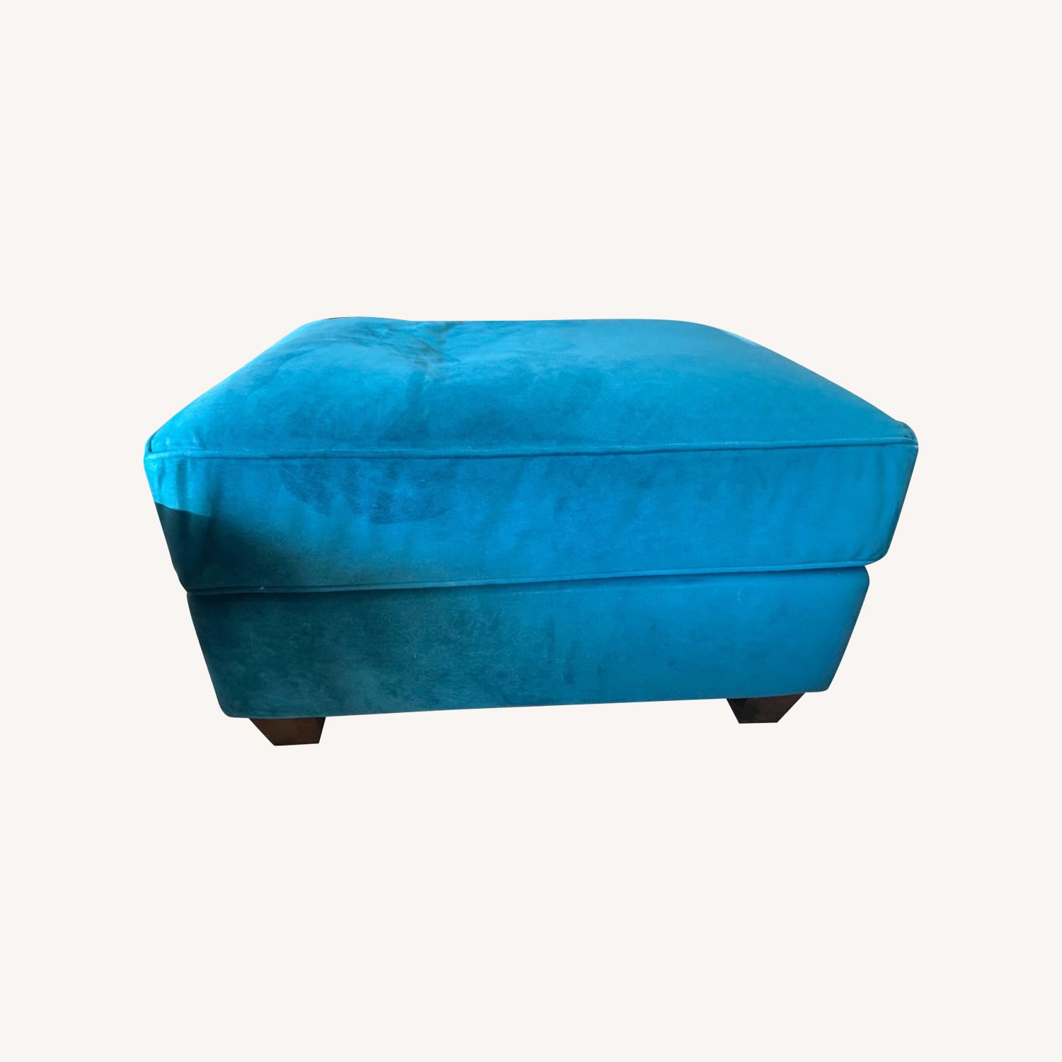 Wayfair Turquoise Velvet Sofa + Ottoman - image-7