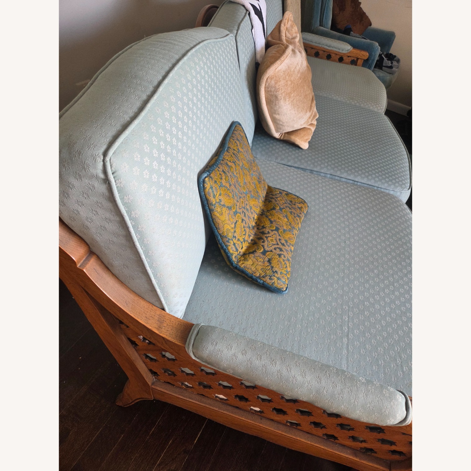 Vintage/Antique Finds Wood 3+ Seater Sofa - image-2