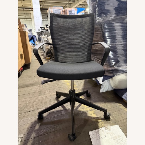 Used Haworth X99 Black Fabric Office Chair for sale on AptDeco