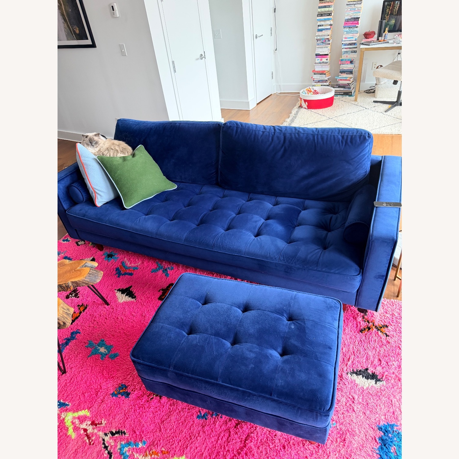 Article Sven Blue Velvet Sofa - image-6