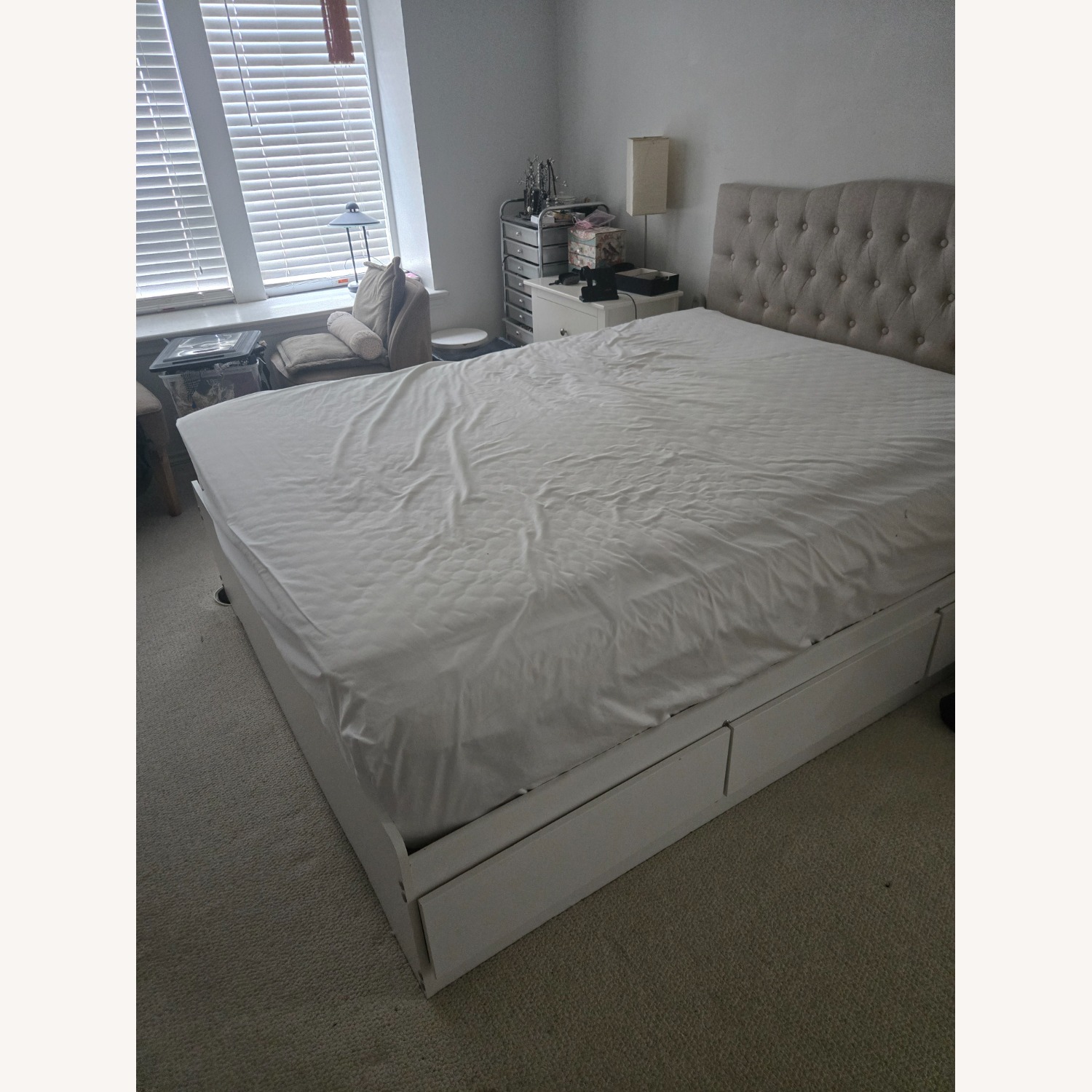 White Wood Queen Bed - image-1