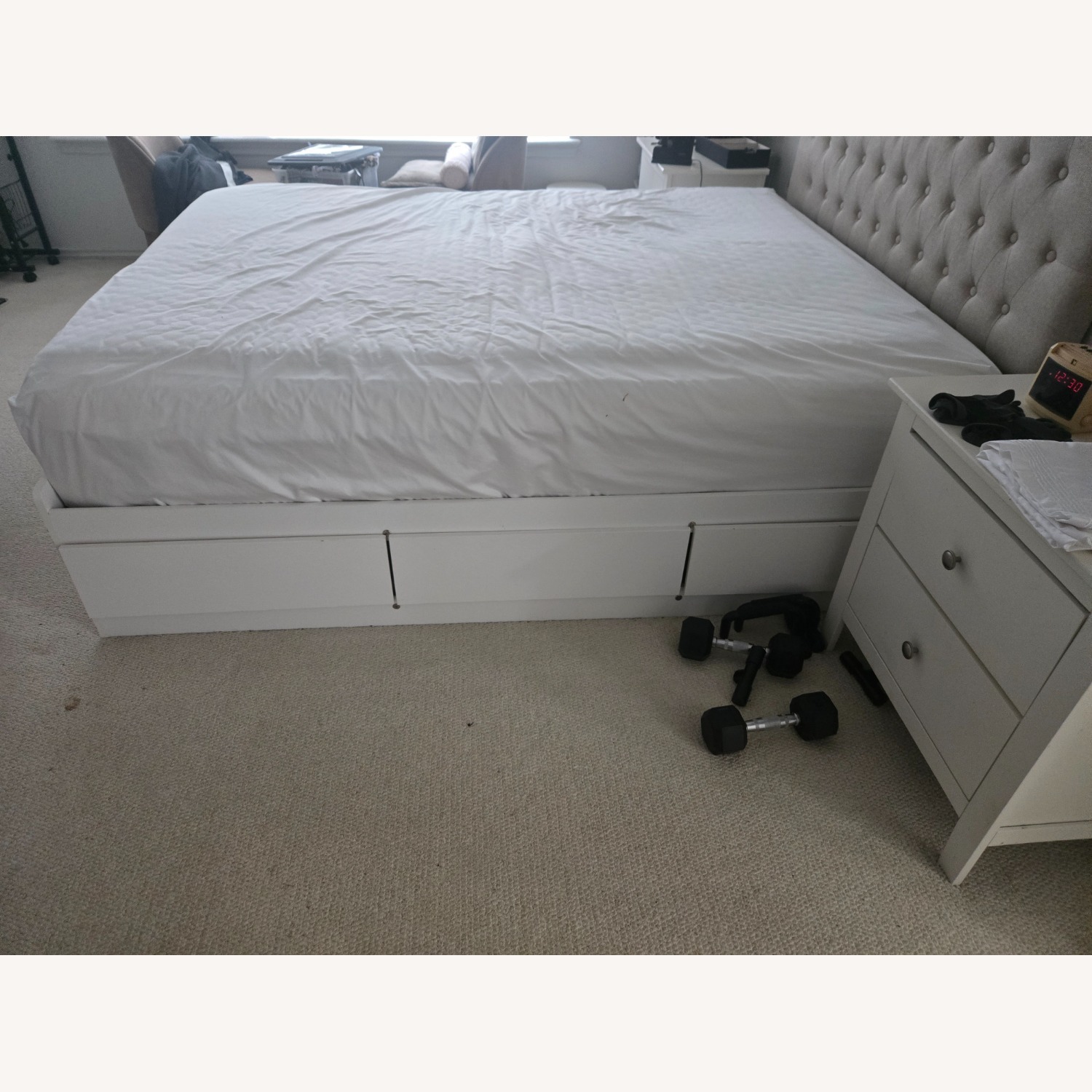 White Wood Queen Bed - image-2