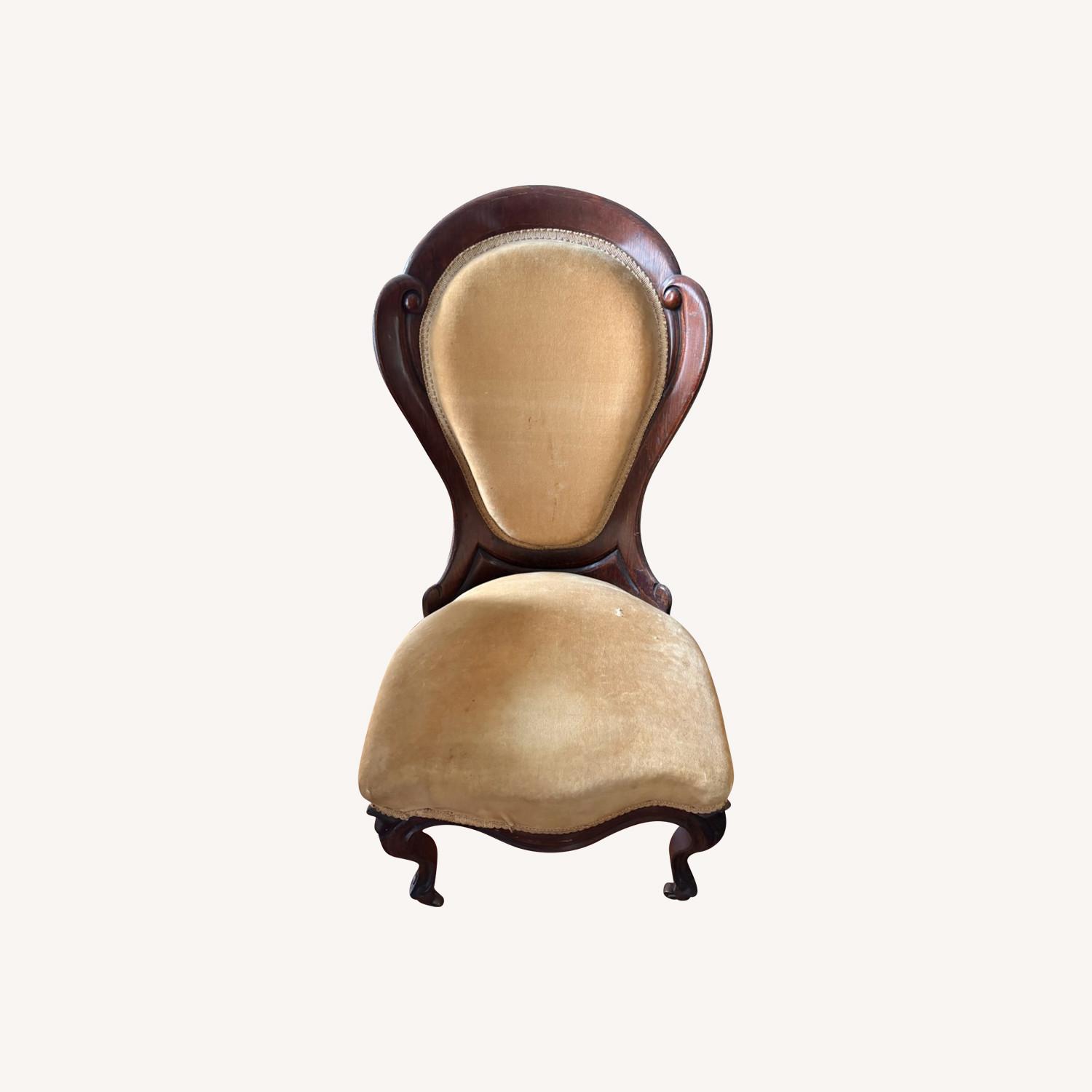 A Matching set of four Victorian Slipper Chairs - image-0