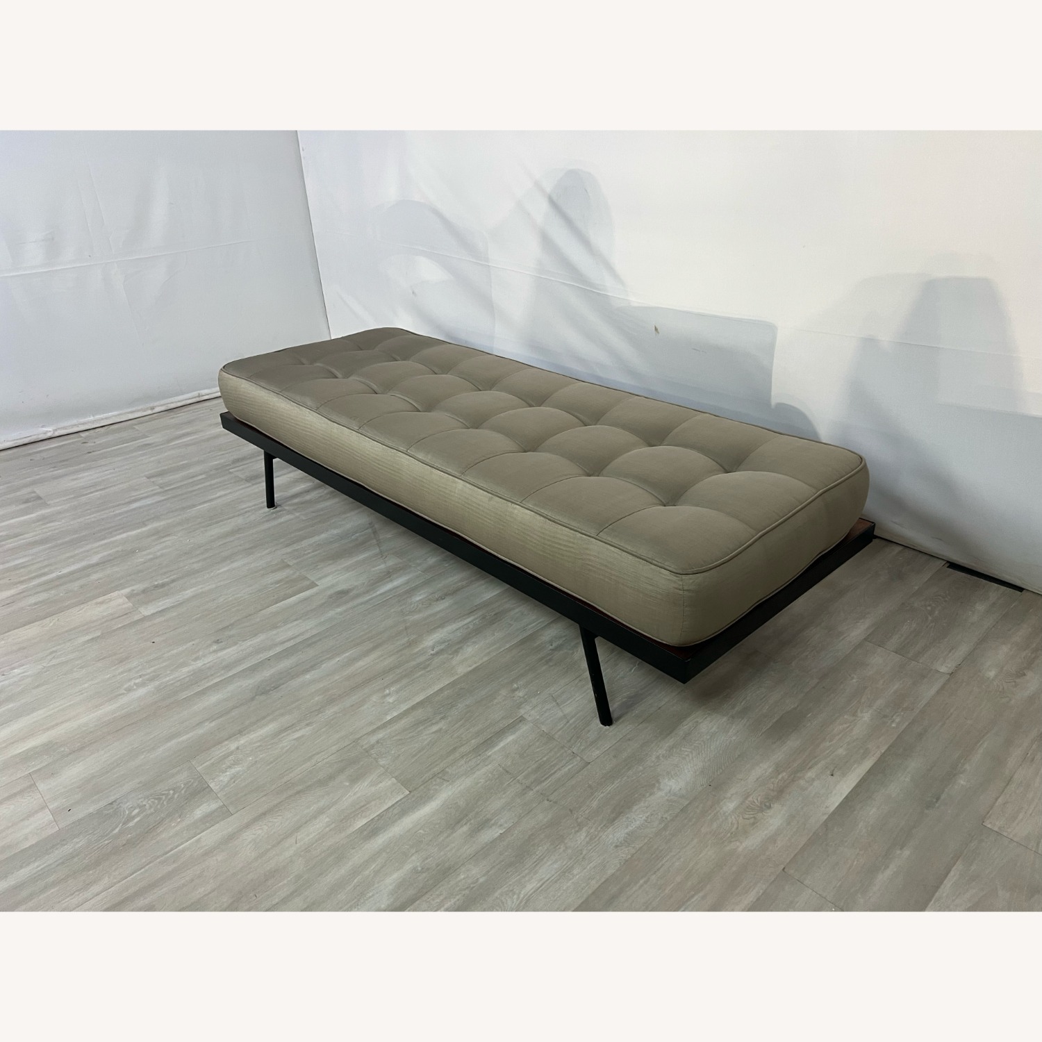 Lawson-Fenning Montrose Daybed - image-3