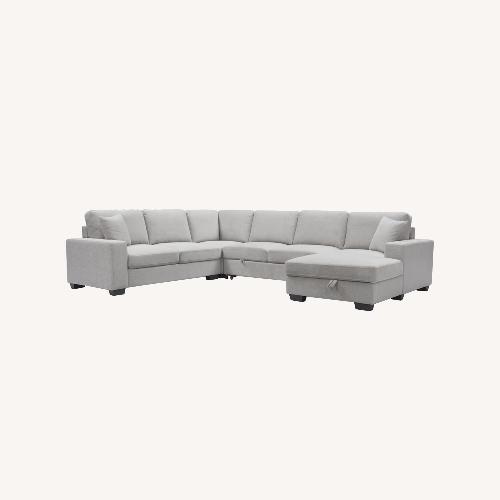 Used Value City Furniture White 3+ Piece Sectional for sale on AptDeco