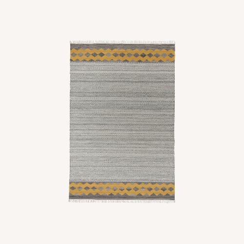 Used IKEA RYSSGRÄS Light Gray Area Rug 8' x 10' for sale on AptDeco