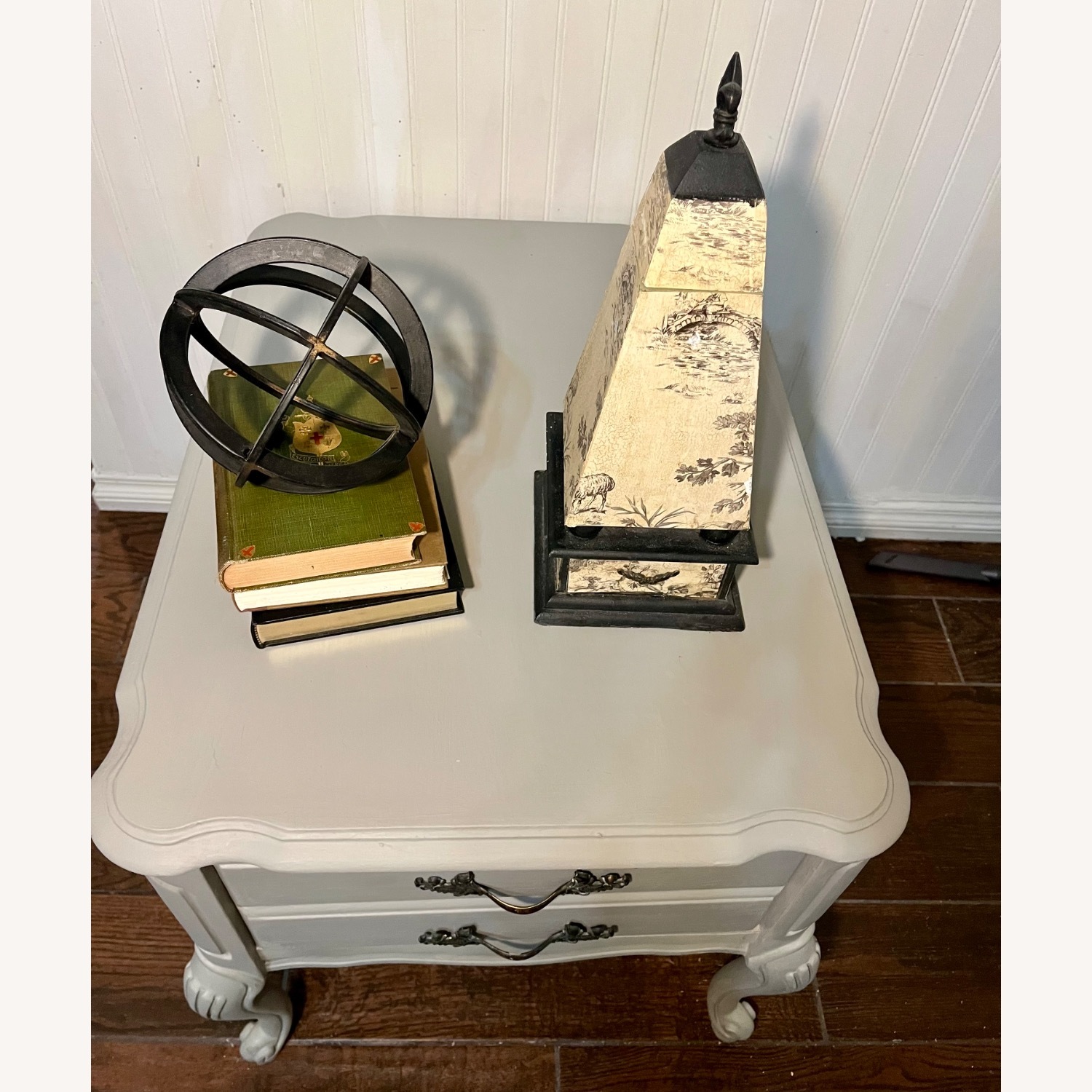 Vintage Light Gray Wood Nightstand - image-10