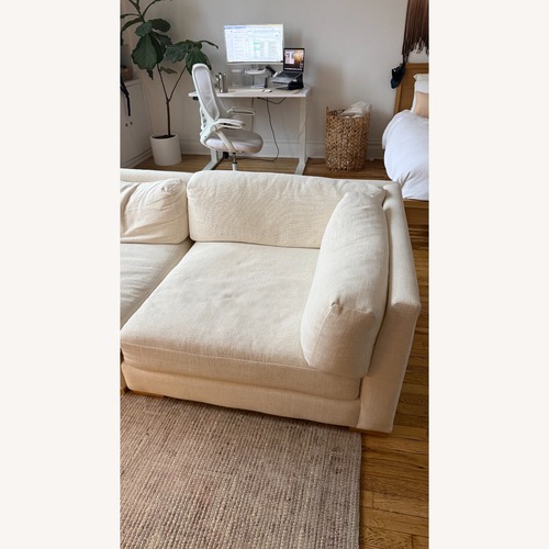 Used CB2 Deseo Deep Corner Chair, Nomad Fabric, Snow for sale on AptDeco