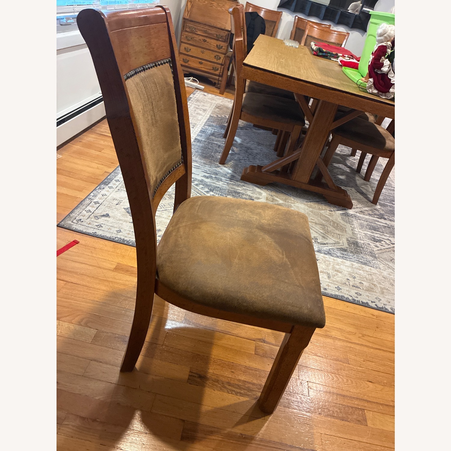 8 Chairs With Matching Dining Room Table - image-2