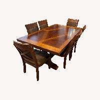 8 Chairs With Matching Dining Room Table