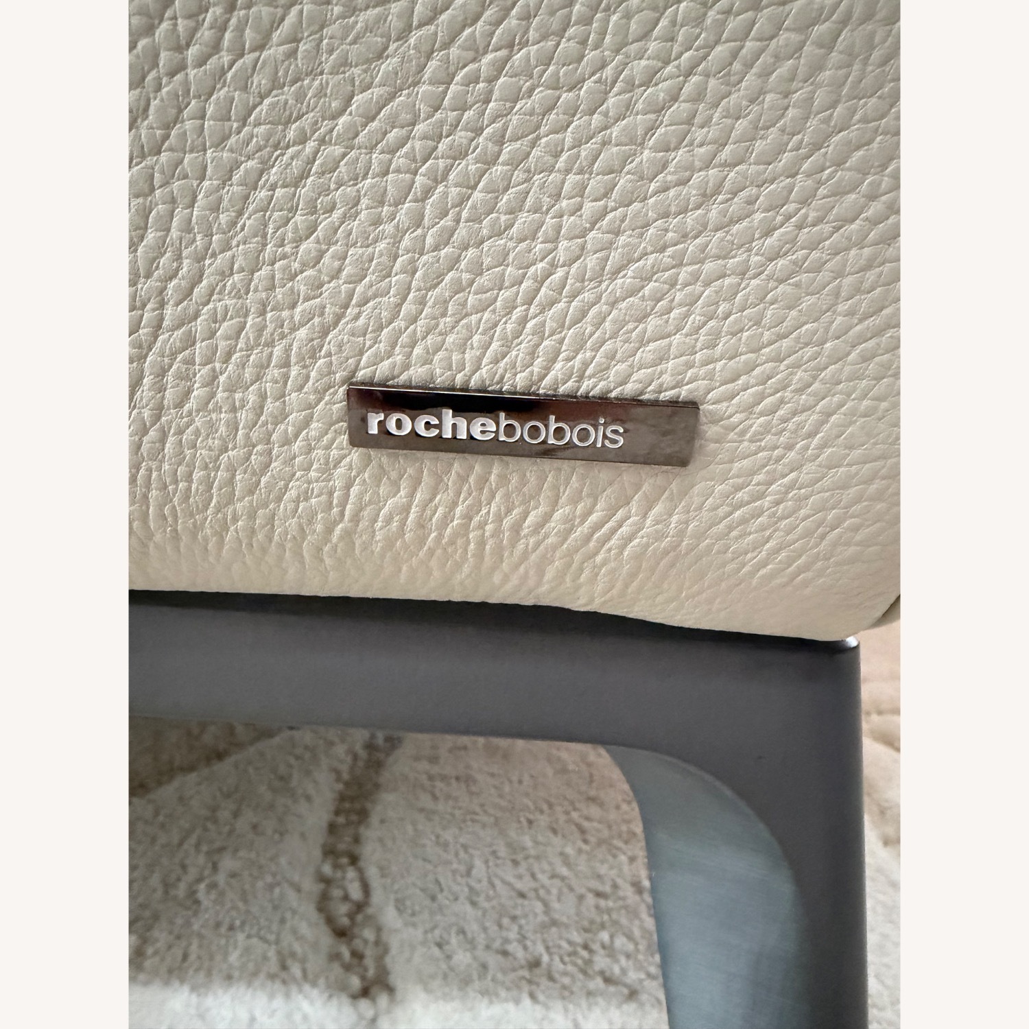 Roche Bobois Meterore Greige Leather 3+ Piece Sectional - image-4