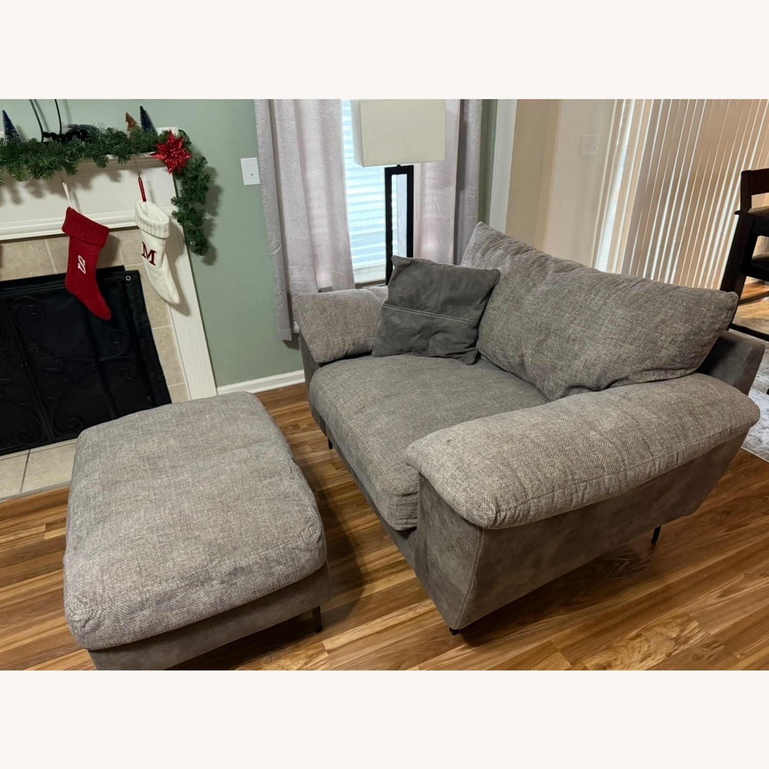 Light Gray 2 Piece Sectional - image-4
