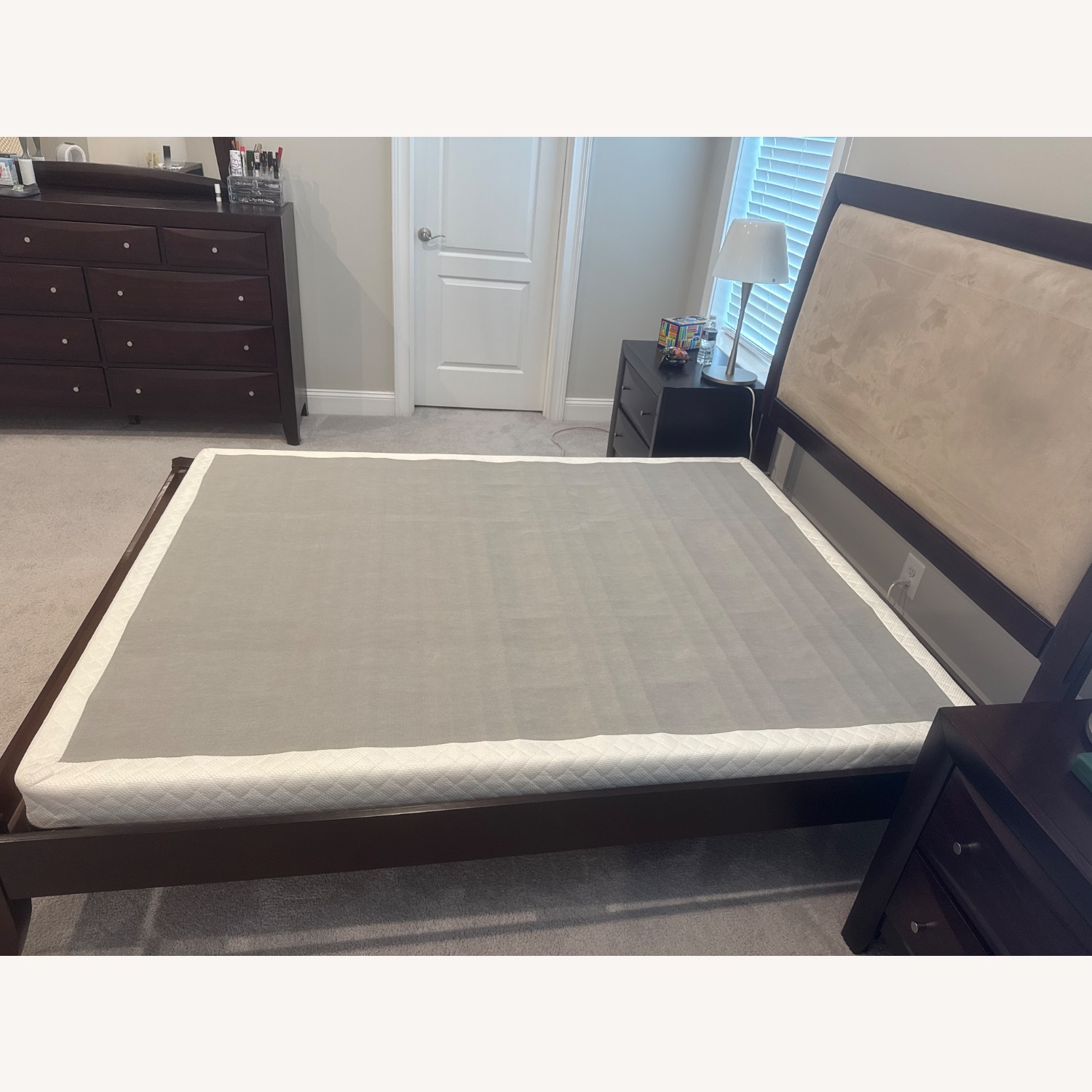 Queen Size Bed  - image-2