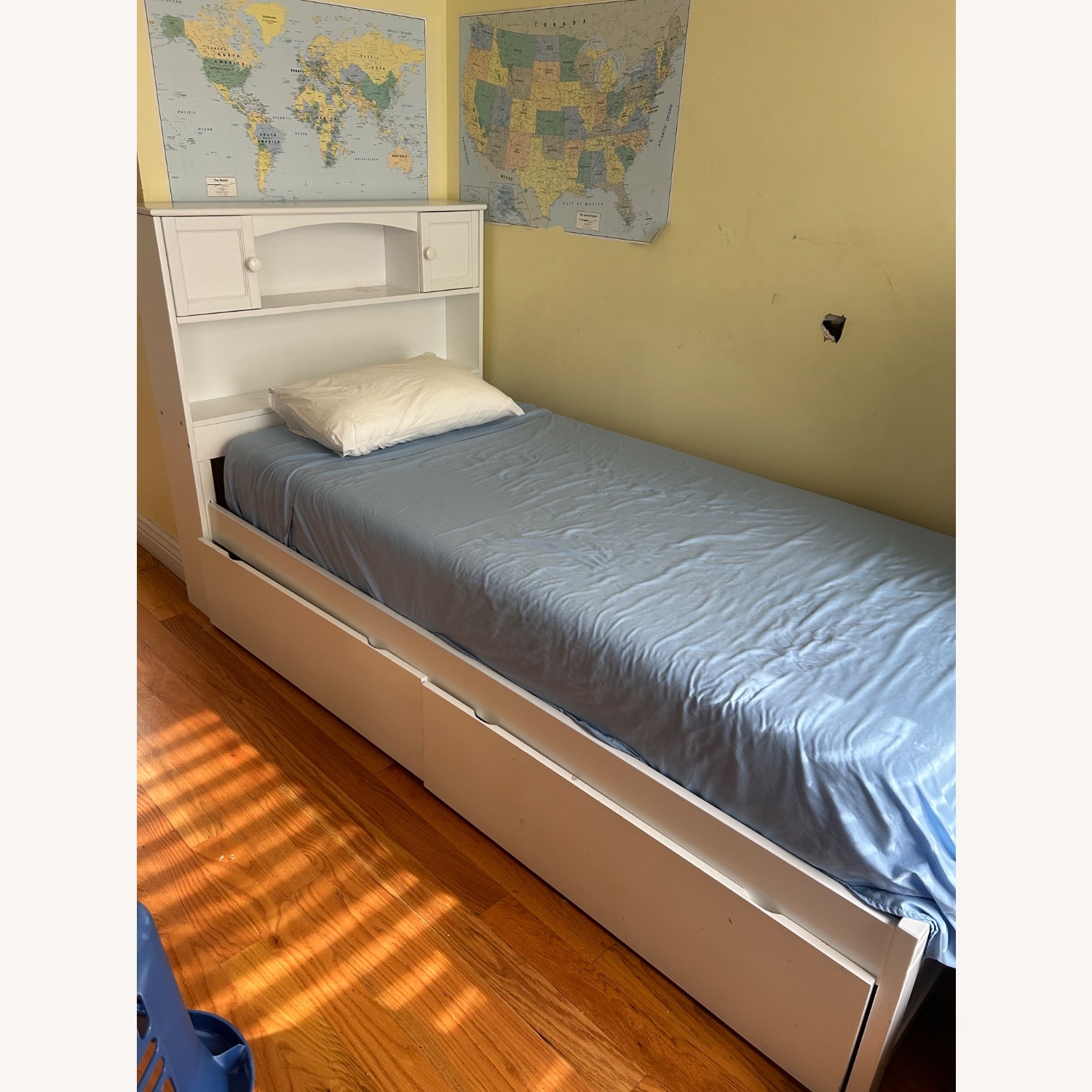 White Wood Veneer Twin Bed - image-3