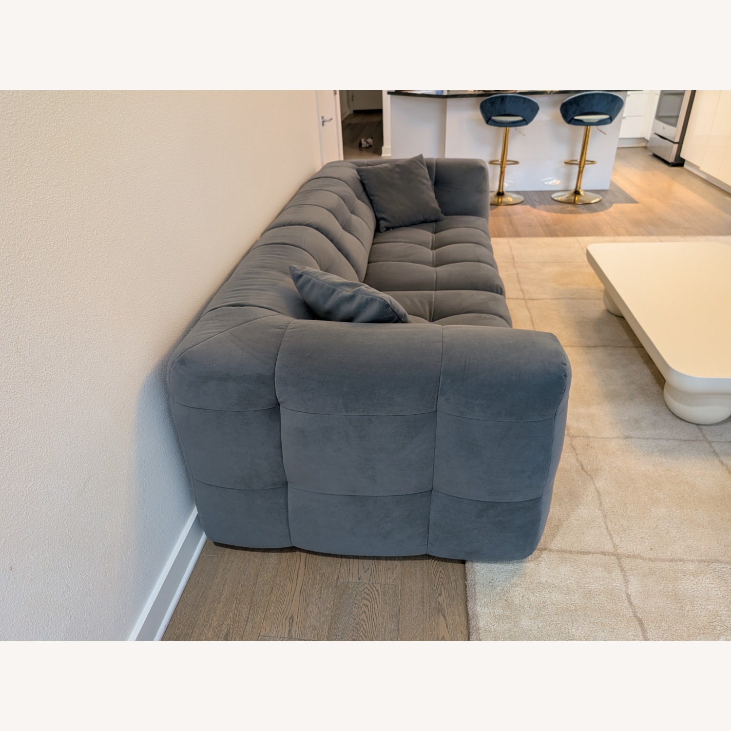 Motorized 2 Piece Sectional Sofa - image-8