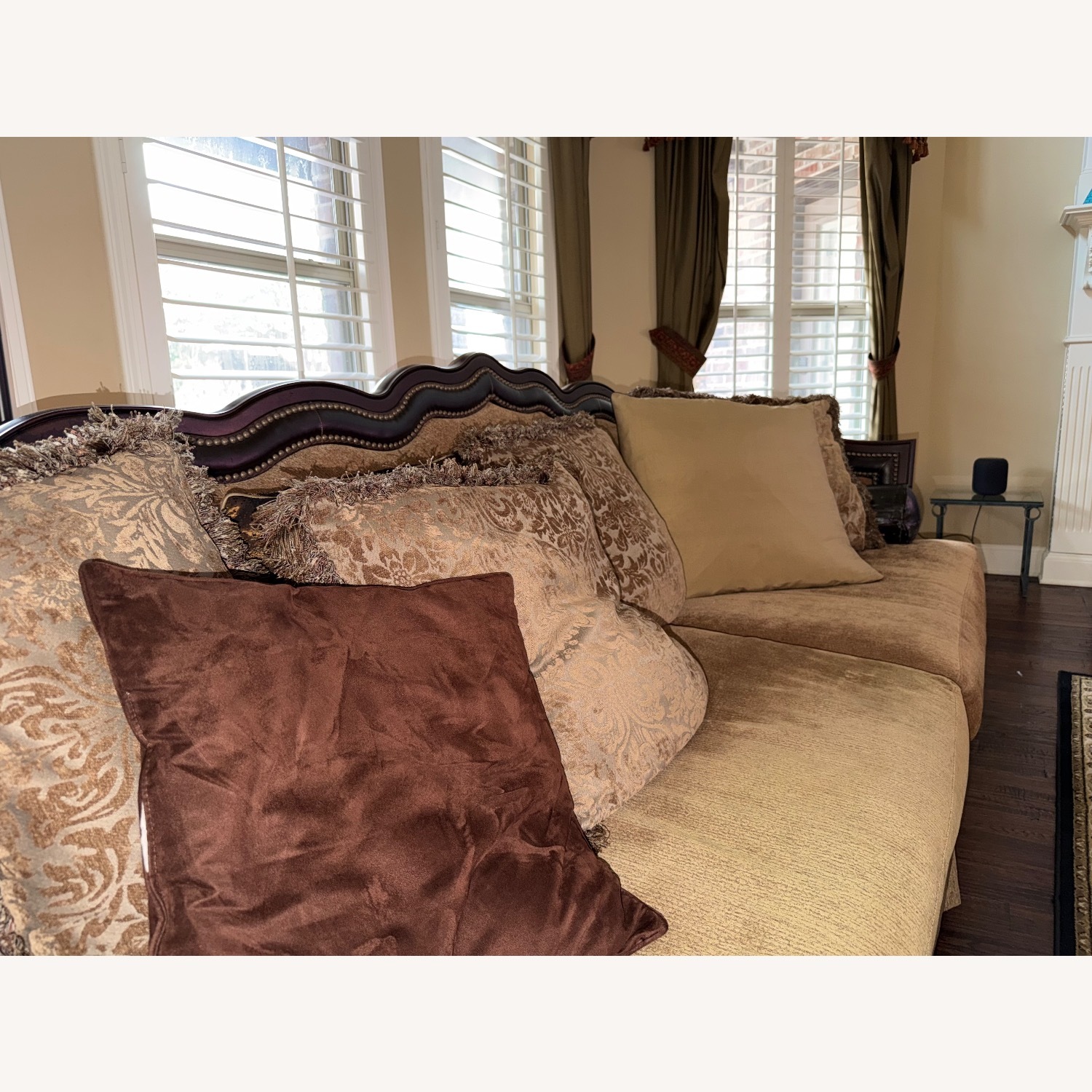 3 PC Sectional - image-5