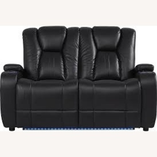 Used Rooms To Go Black Leather 2 Seater Sofa for sale on AptDeco