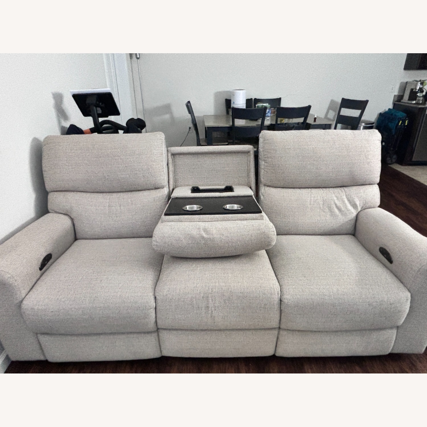 Bob's Discount 3 Seater Recliner Sofa - image-5