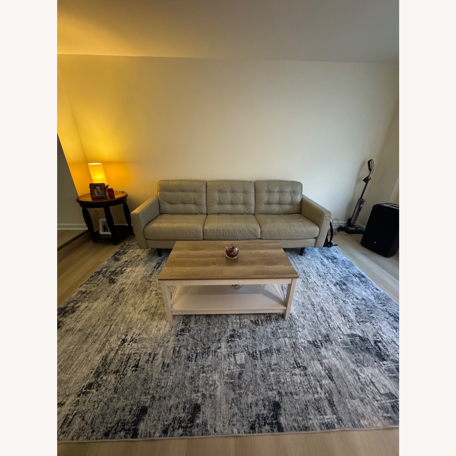 Chateau D'ax U217 Sofa - image-1