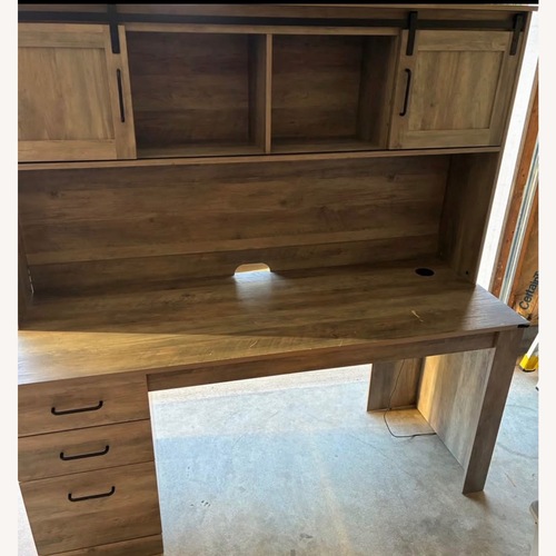 Used Contemporary Desk for sale on AptDeco