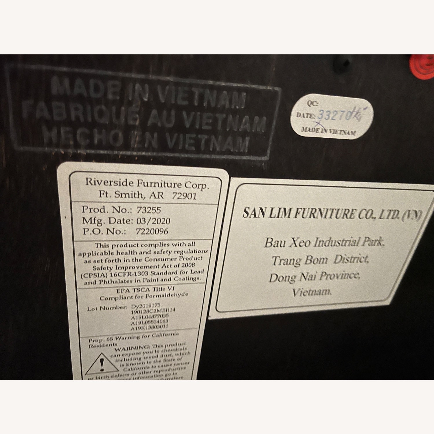 Riverside Furniture Rosemoor Buffet - image-10