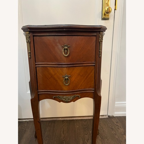 Used Vintage/Antique Nightstands for sale on AptDeco