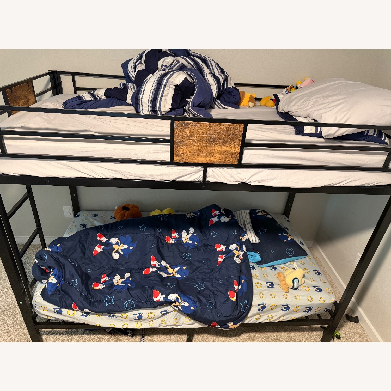 Amazon Allewie Black Bunk Bed - image-3