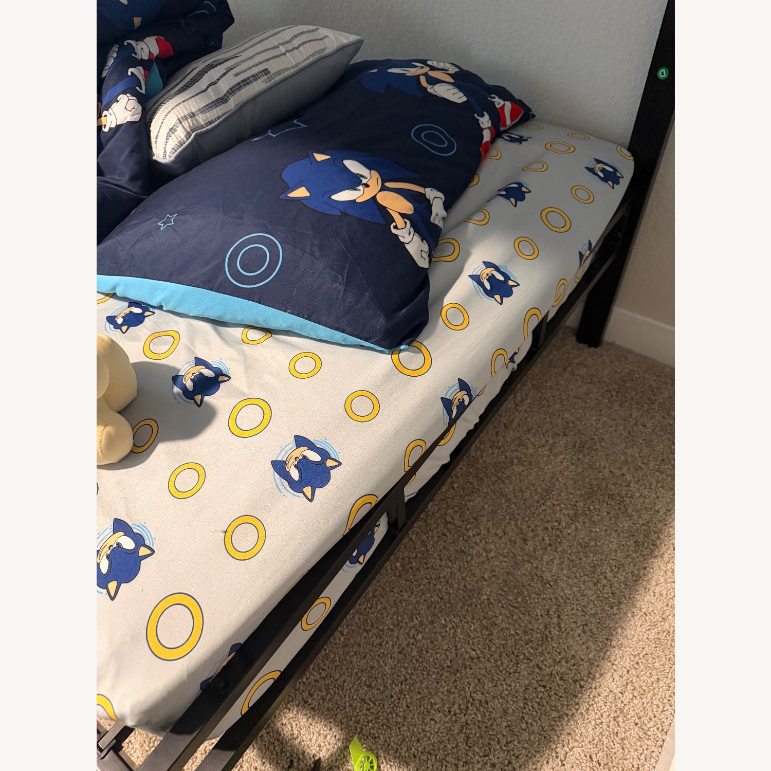 Amazon Allewie Black Bunk Bed - image-4