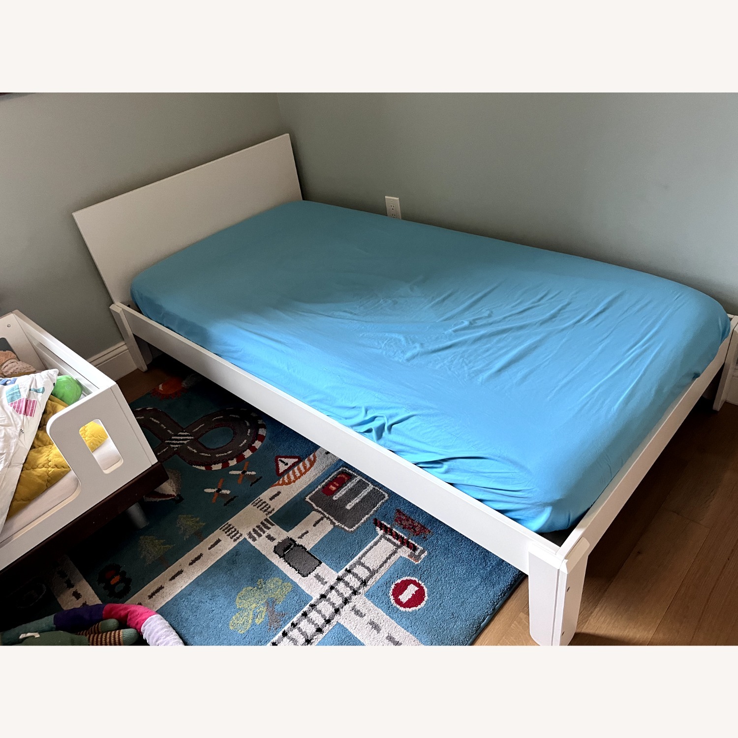 Oeuf Perch White Wood Twin Bed - image-2