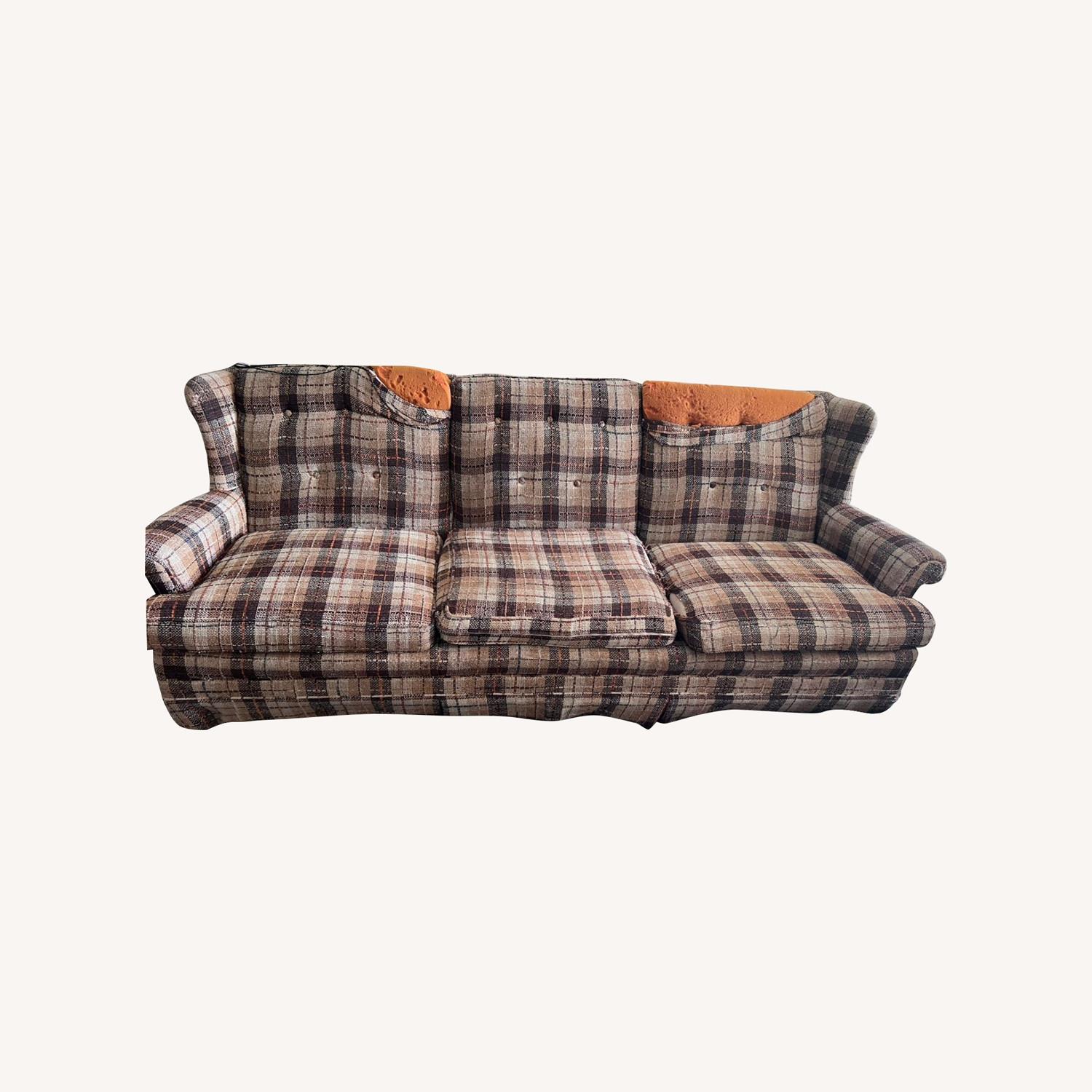 Sofa - image-0