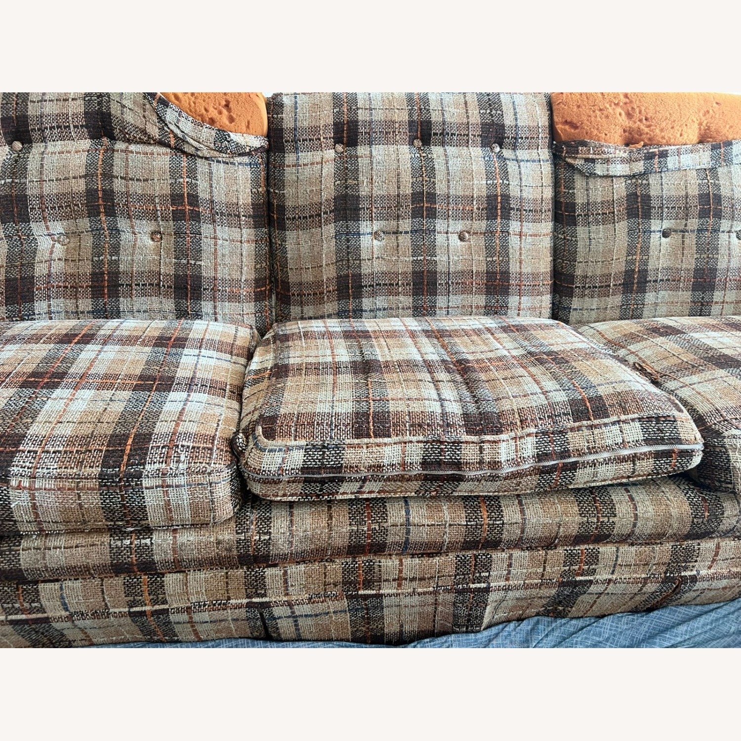 Sofa - image-4