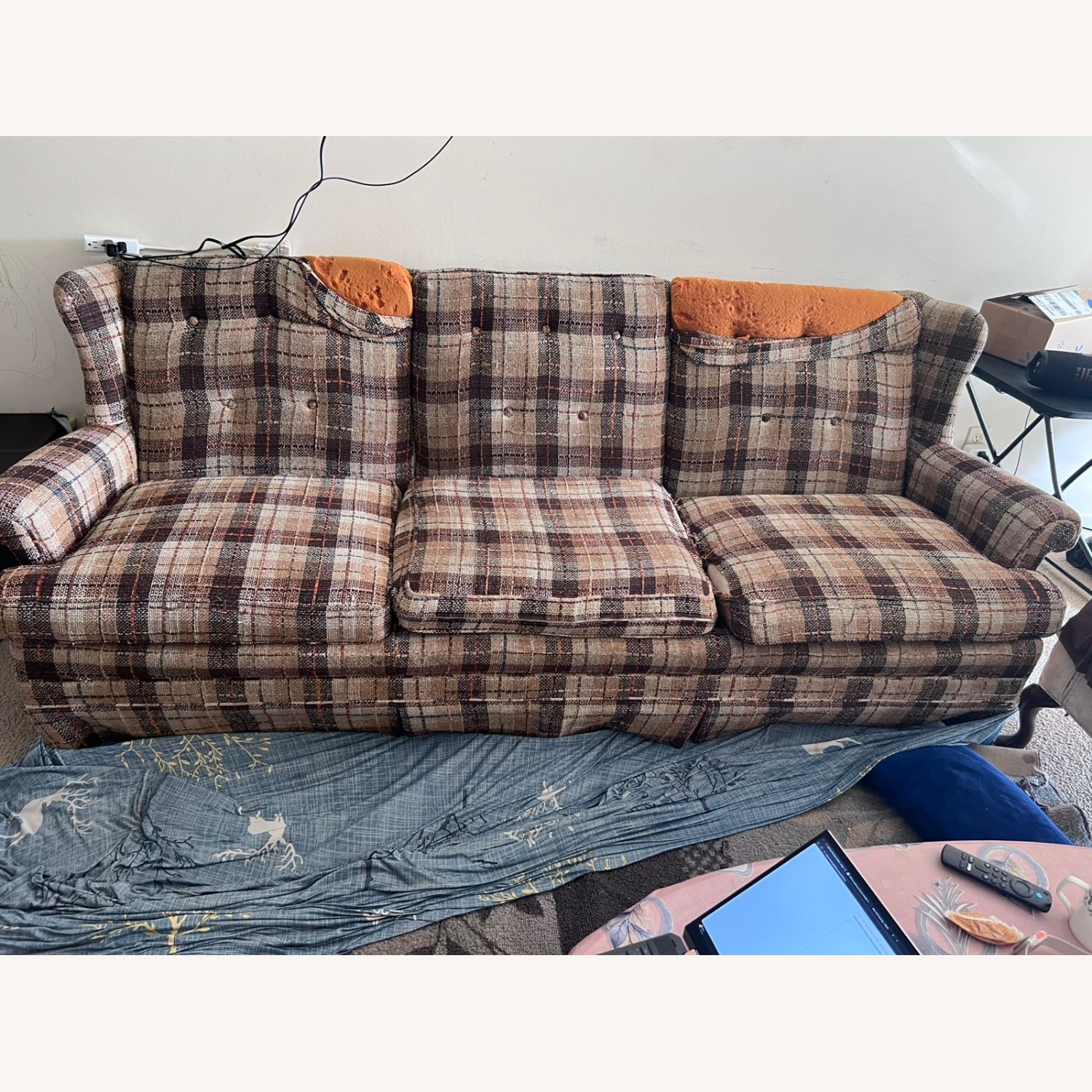 Sofa - image-1