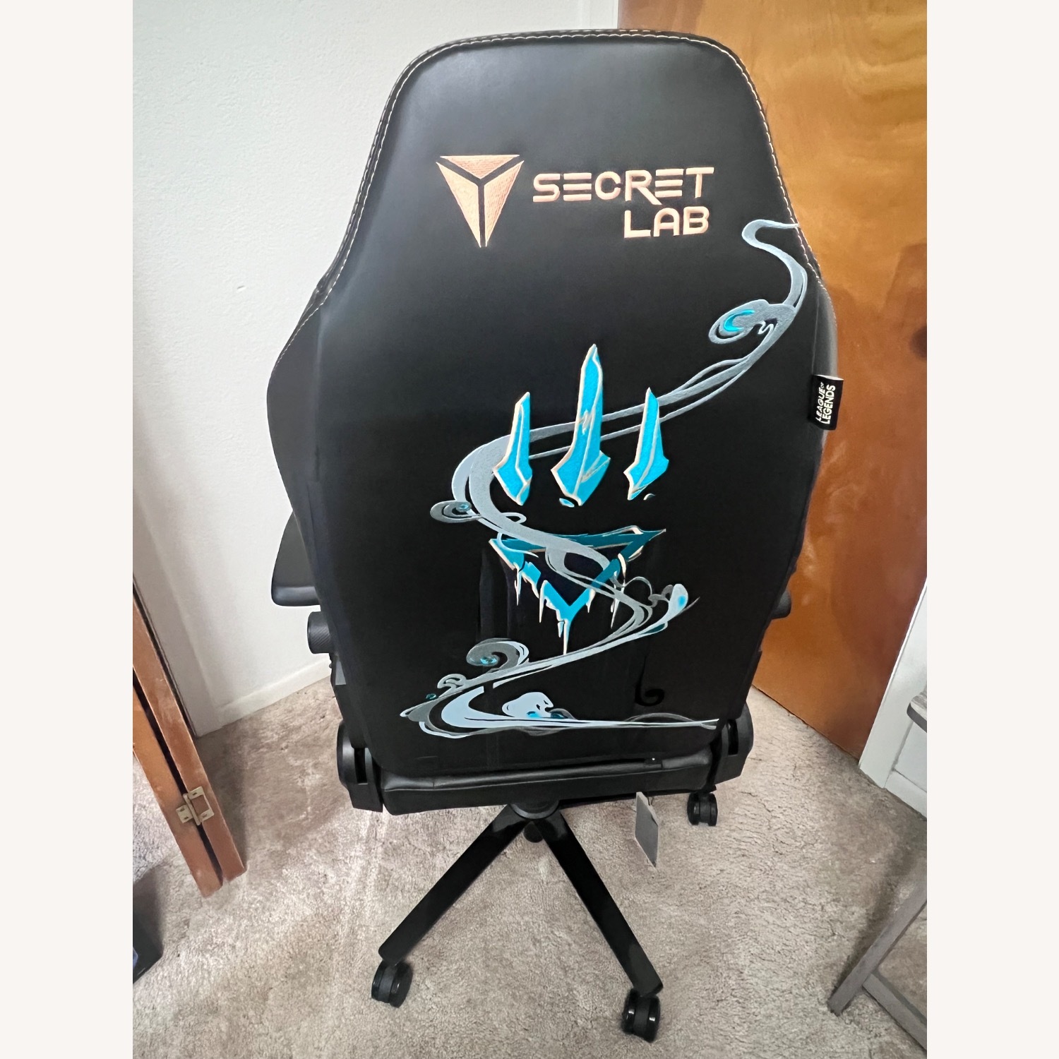 Amazon Secret Lab Gaming Chair - image-1