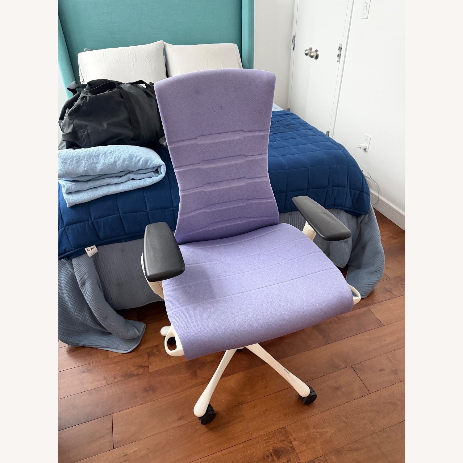 Herman Miller Embody Gaming Chair - Amethyst - image-4