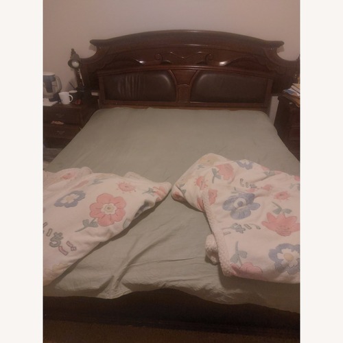 Used Queen Bed for sale on AptDeco