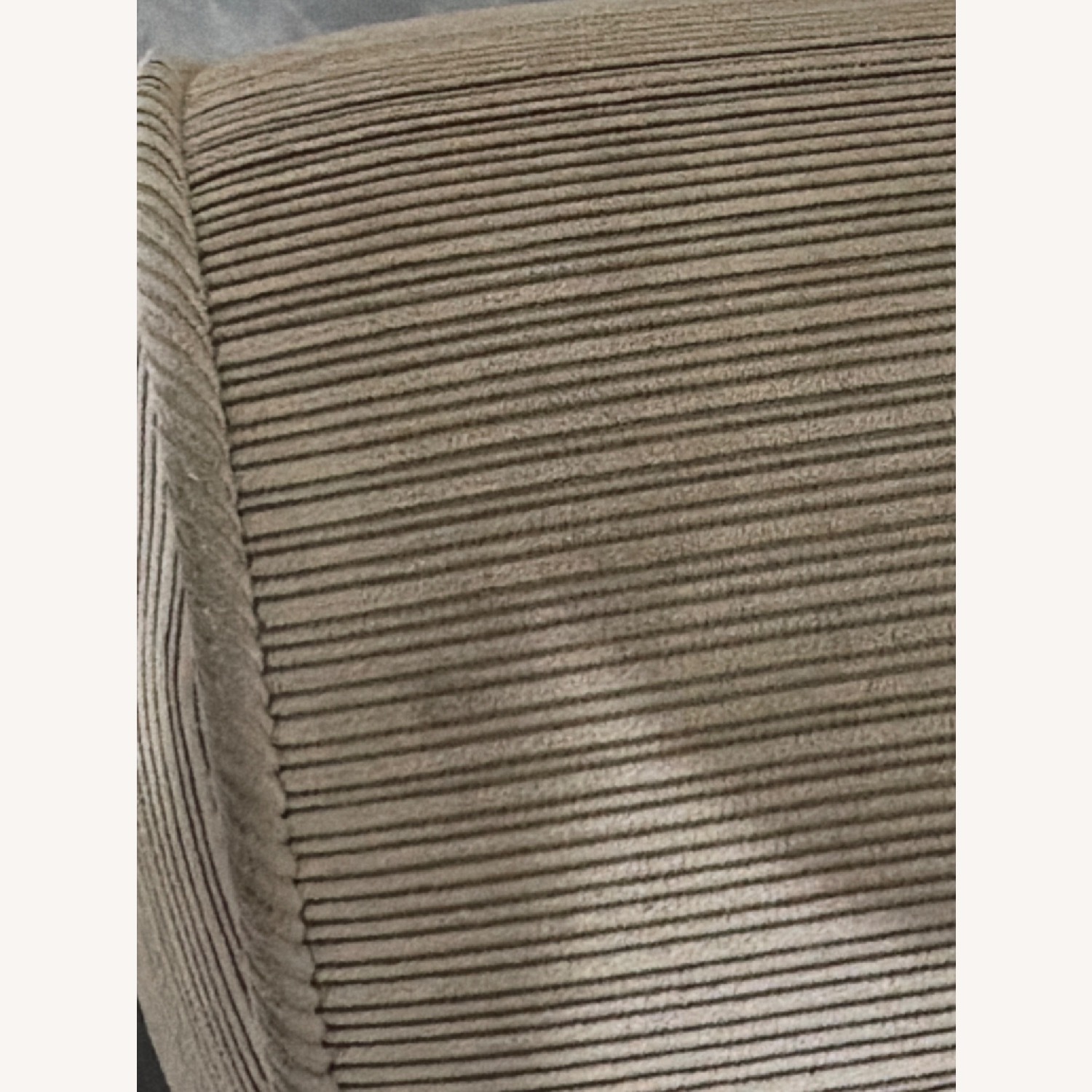 American Signature Furniture Sofa - image-3