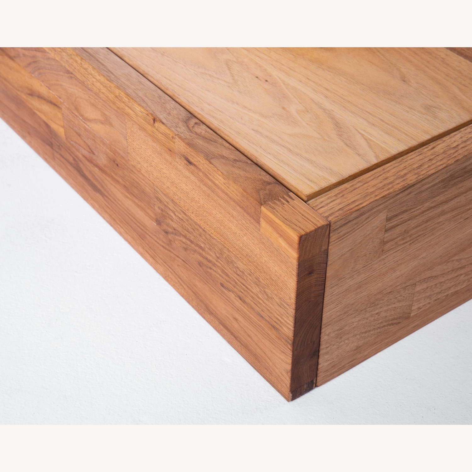 LAXseries Platform Bed Light Brown Wood Queen Bed - image-6