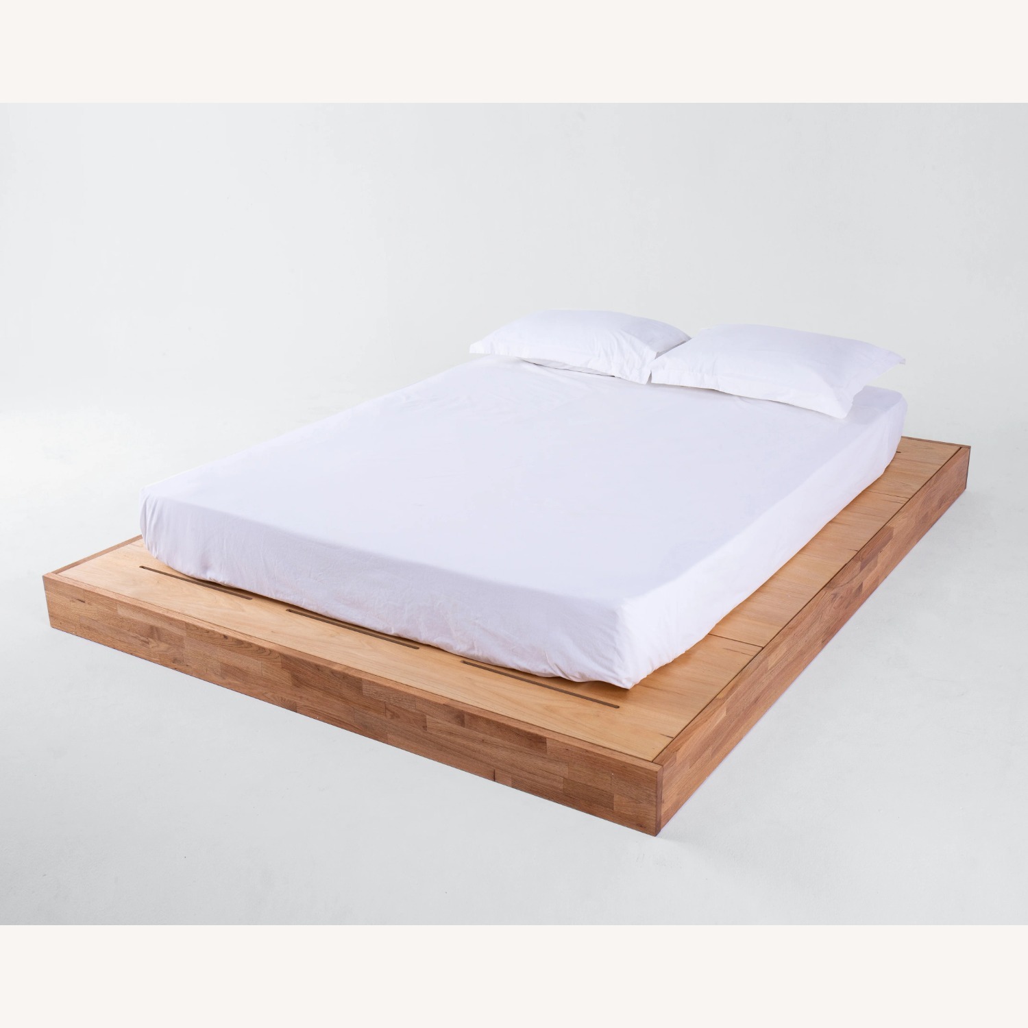 LAXseries Platform Bed Light Brown Wood Queen Bed - image-1