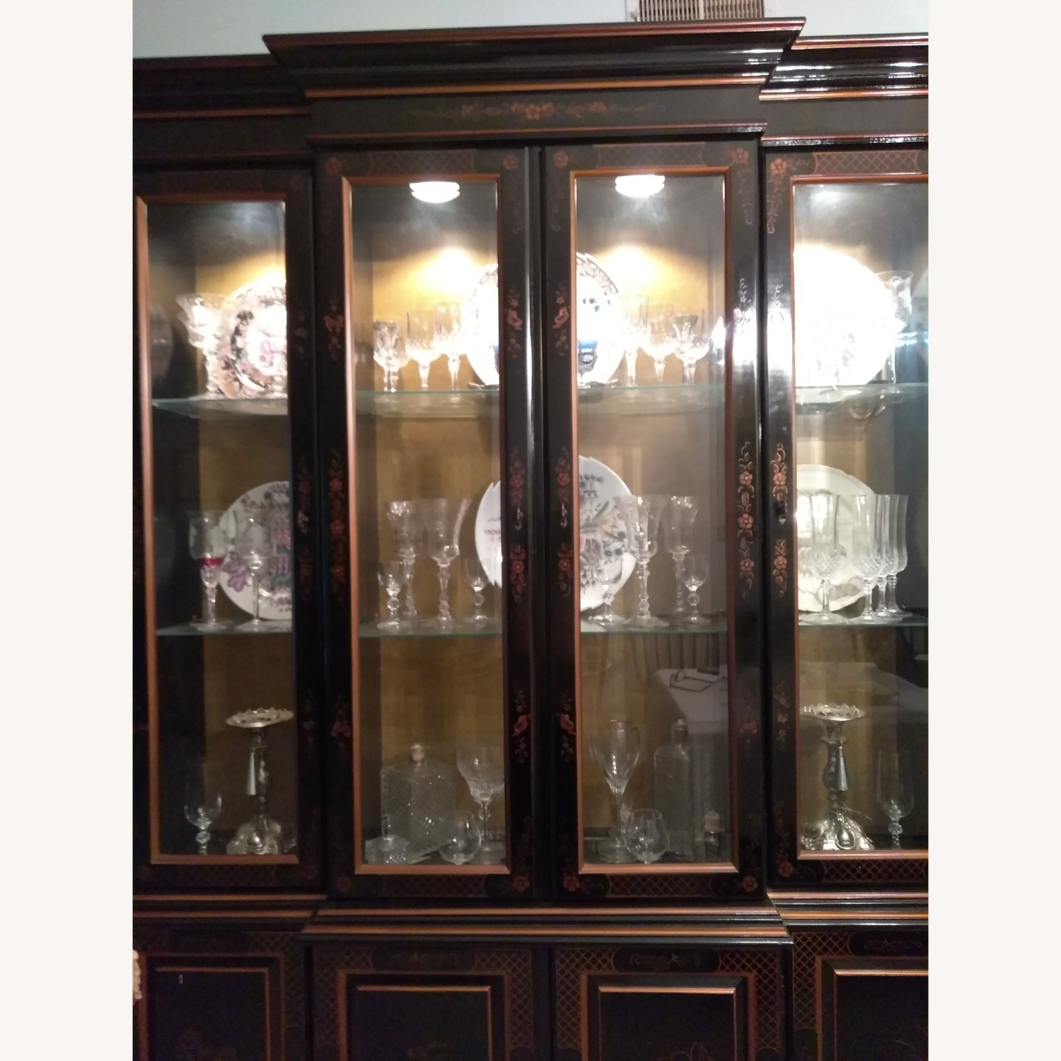 Antique Ethan Allen China Cabinet - image-2