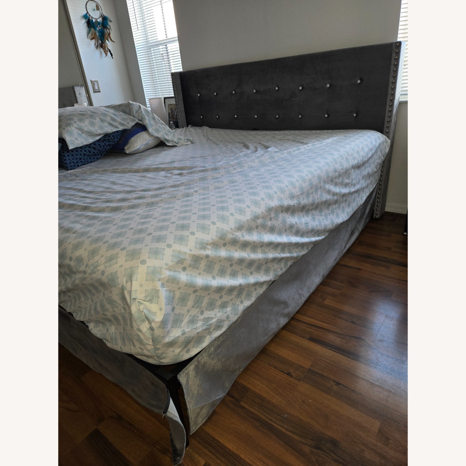 King Bed - image-1