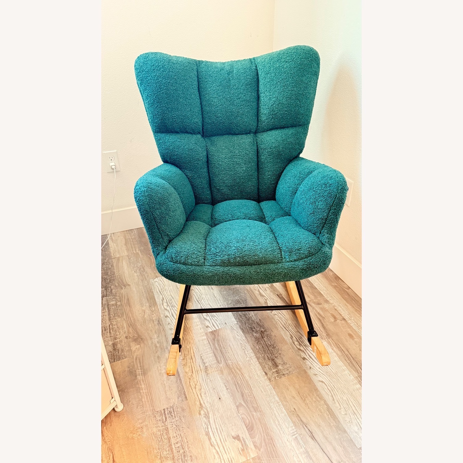 Amazon Green Nursing Chair - image-1