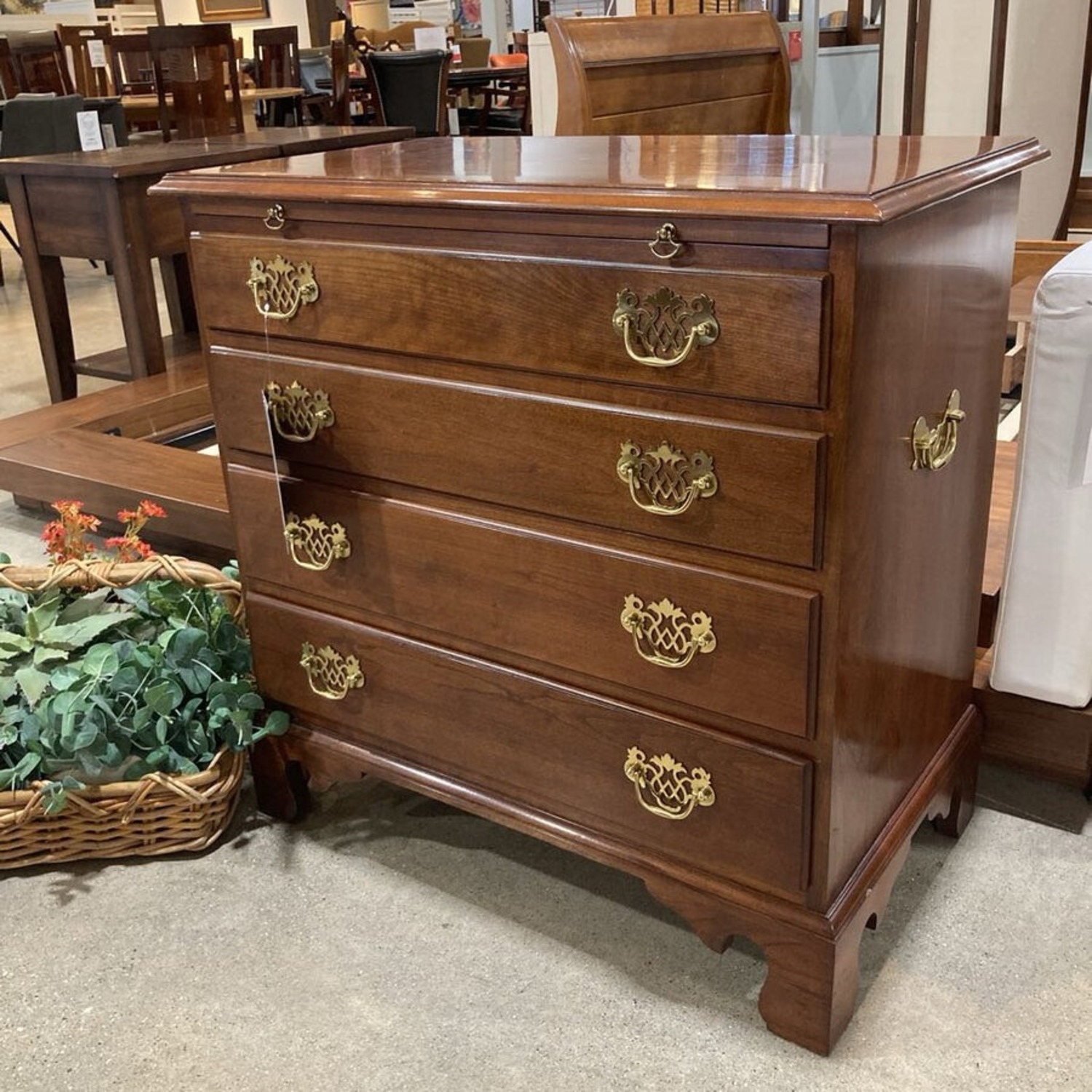 Stickely Colonial 4-Drawer Bachelor Chest Dresser - image-1