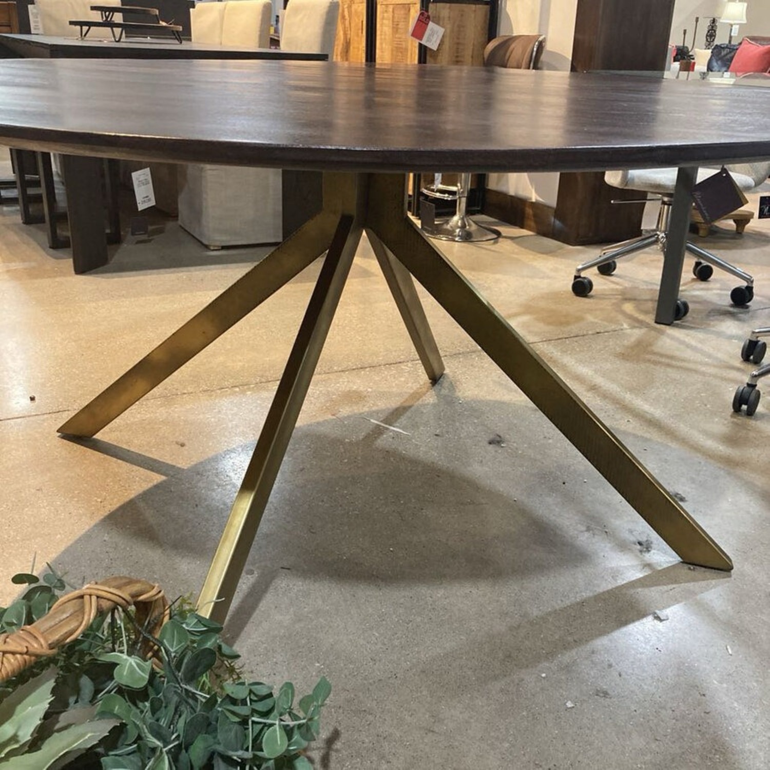 Bloomhome Carter Wooden Iron Round Dining Table - image-3