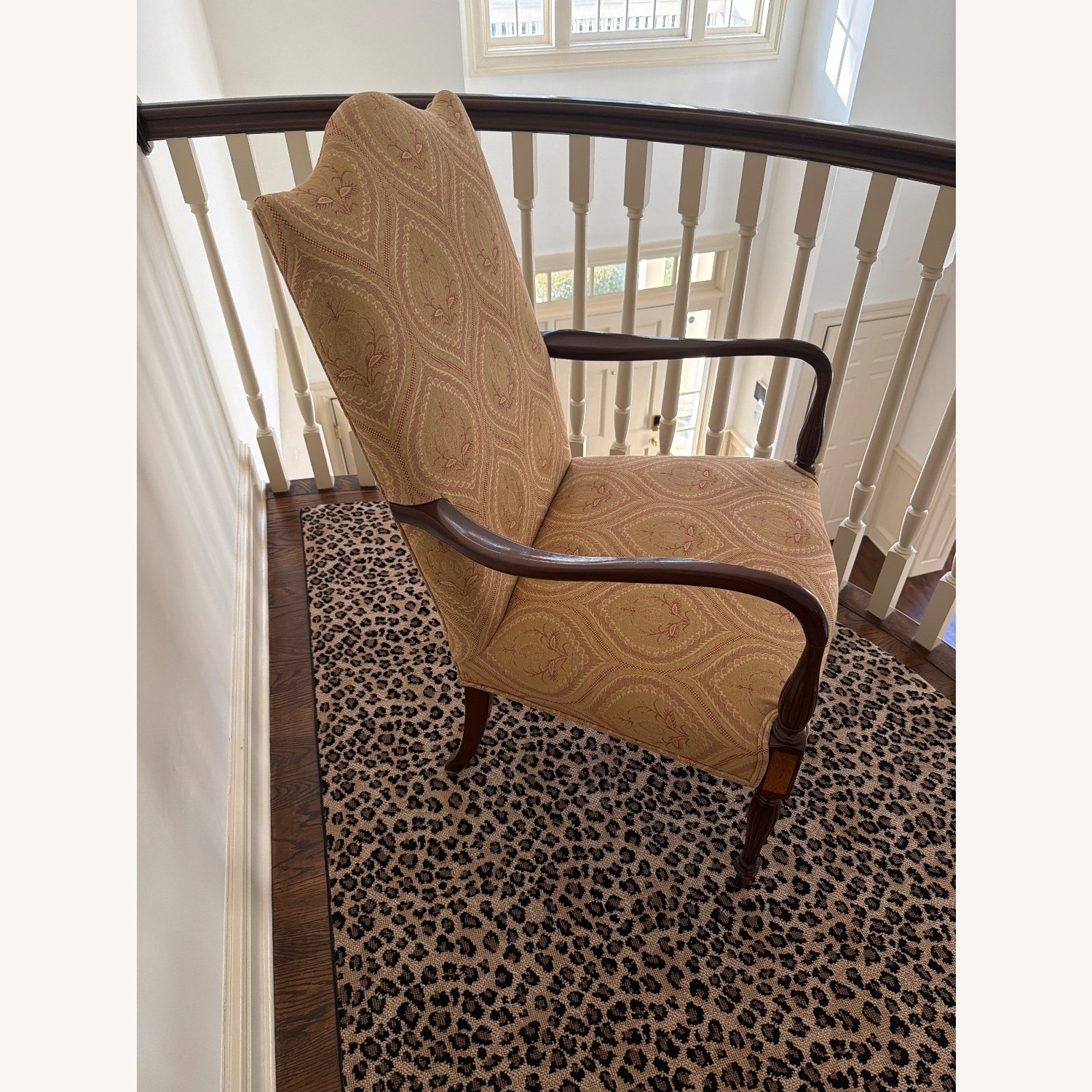 Contemporary Armchair - image-2