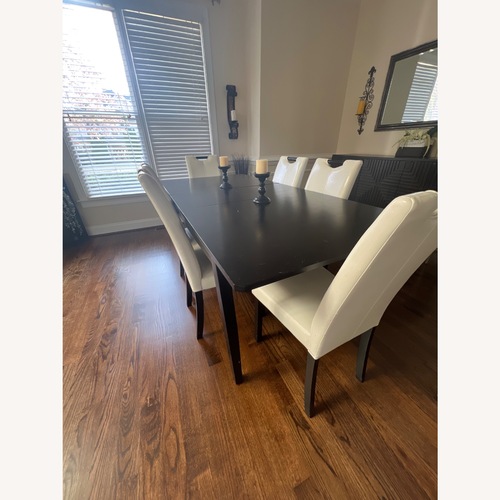 Used Wayfair Black and White Fining Set For 6 for sale on AptDeco