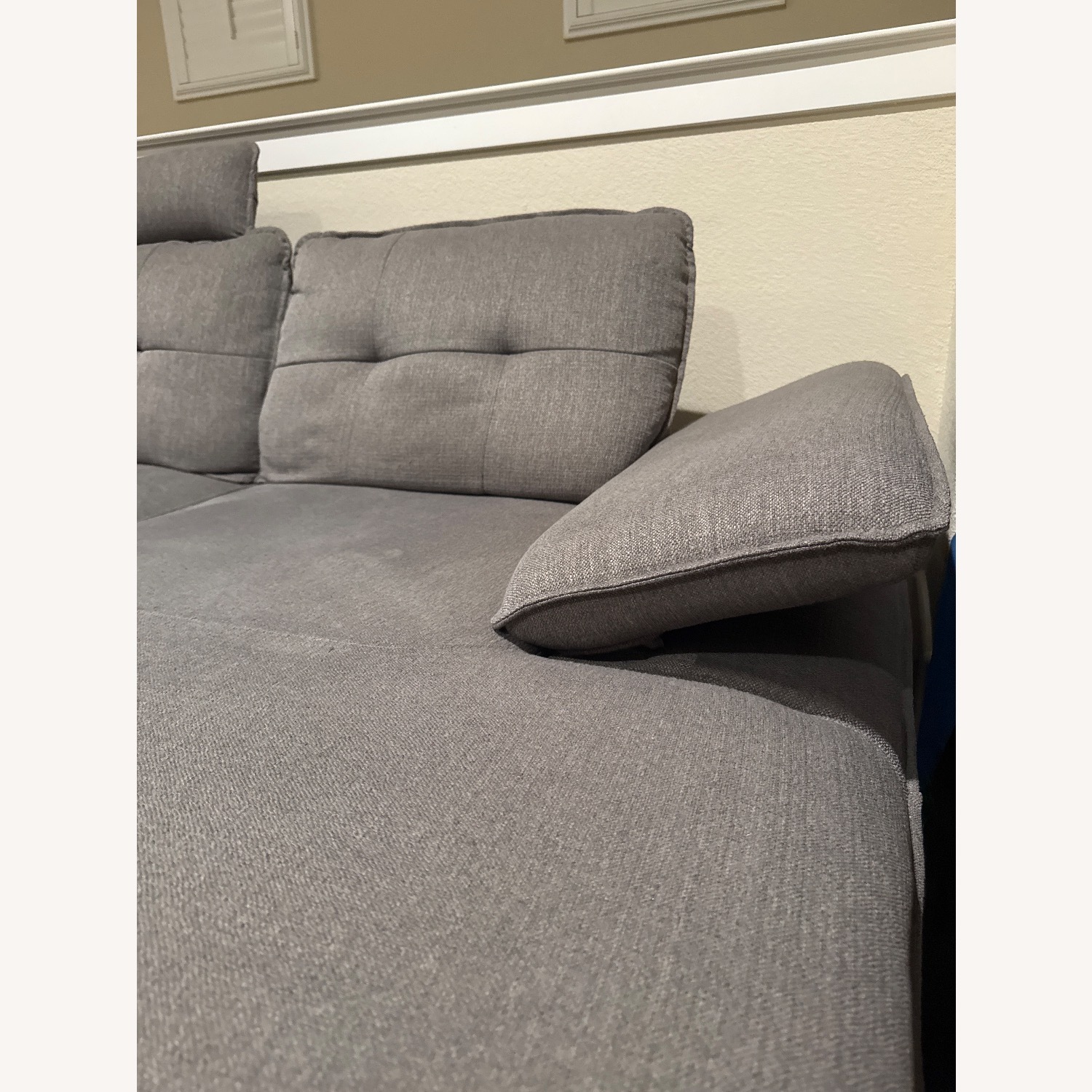 Wayfair Light Gray Fabric Chaise Lounge - image-5