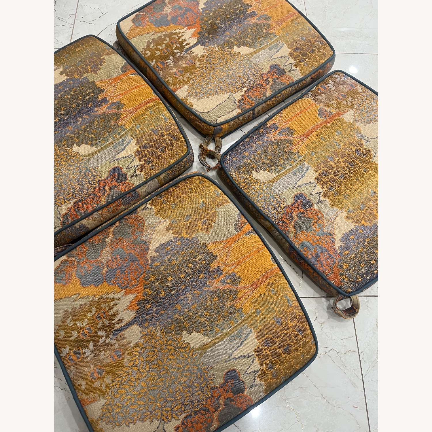 Vintage/Antique Finds Fabric Décor - image-1