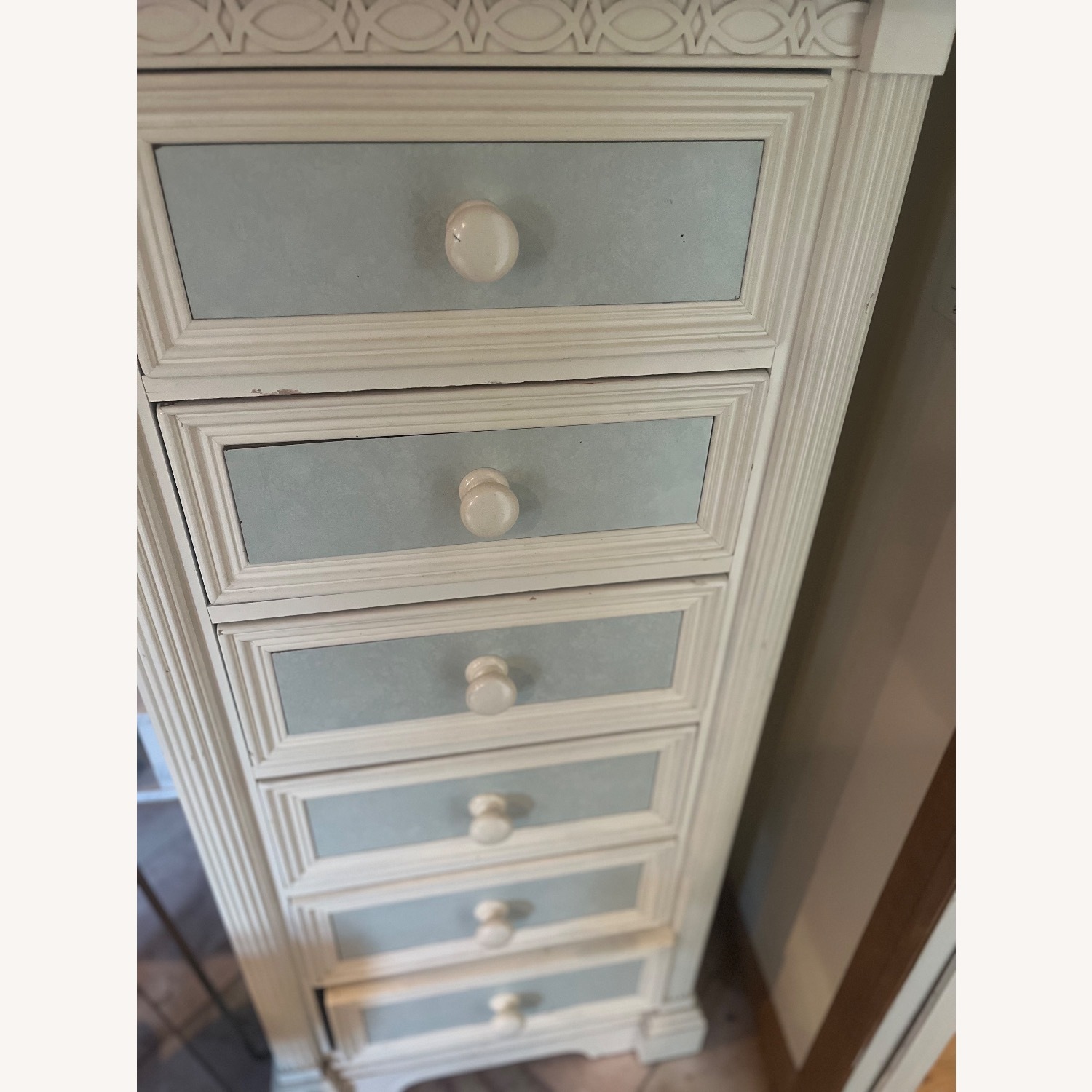 Lexington Furniture White Wood Dresser - image-2