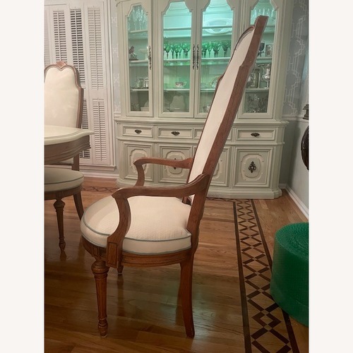 Used Vintage/Antique Finds Wood Dining Table/Chairs for sale on AptDeco