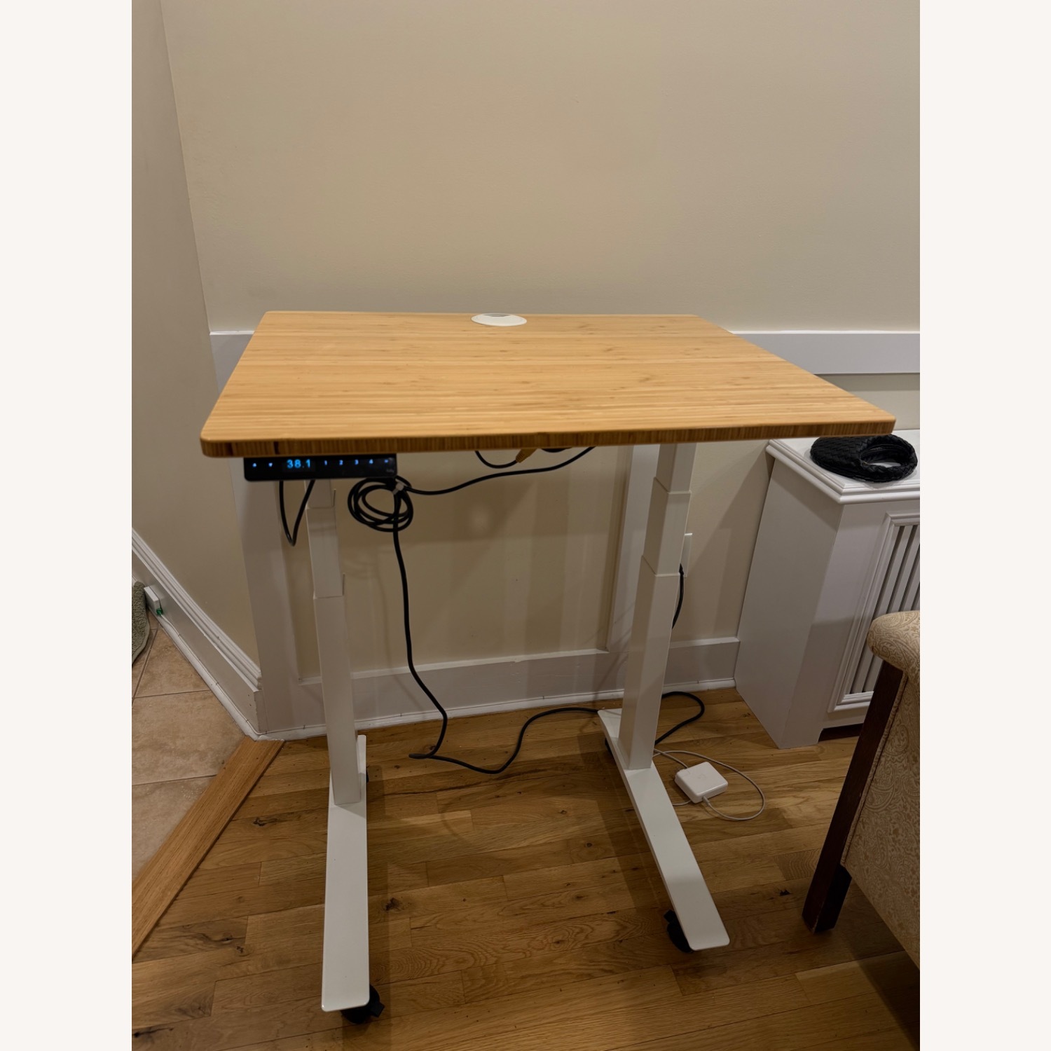 Herman Miller Fully Jarvis Desk - image-3